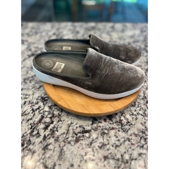 Fitflop slip on shoes size 8 - Picture 3 of 9